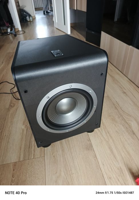 Subwoofer aktywny jbl