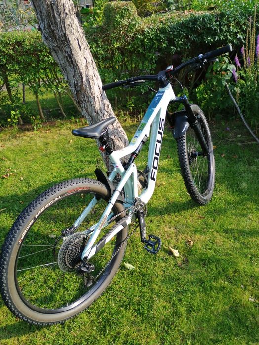 Rower MTB full Focus Jam 6.8 roz. M, doinwestowany, RockShox, koła 29