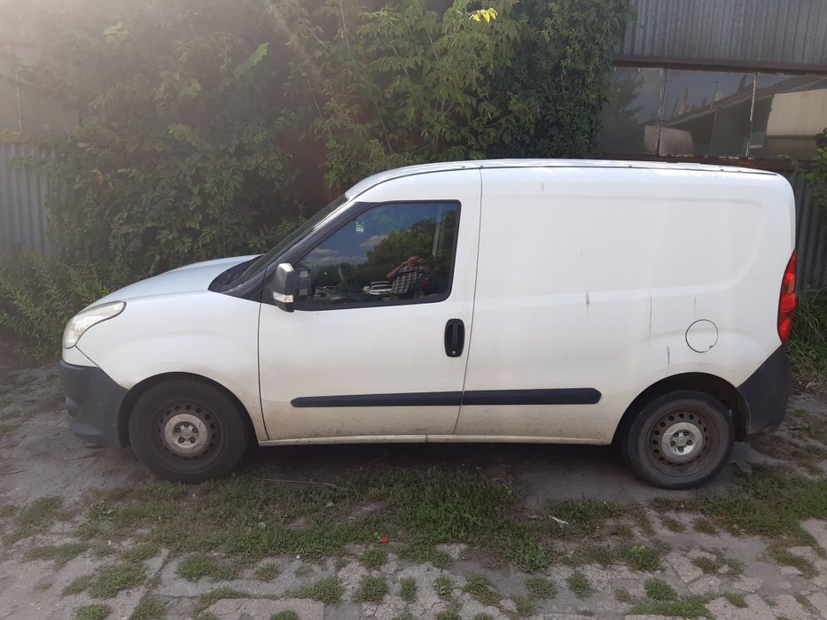 Fiat Doblo 1.3 2010r