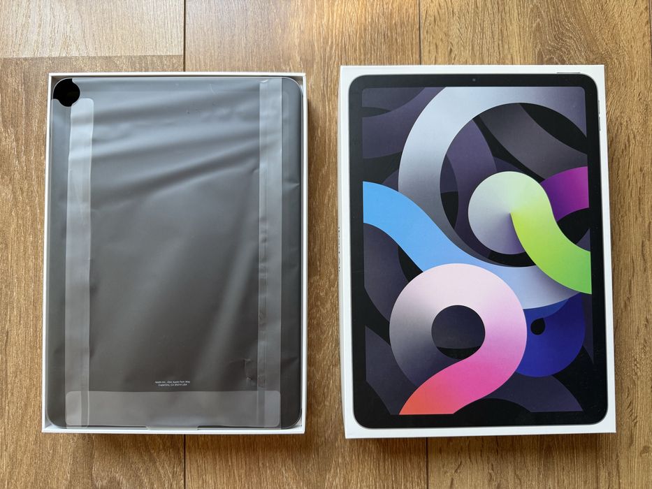 Apple iPad Air 4 Gen 64GB Wifi