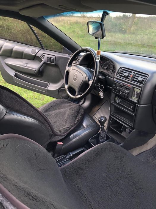 Продам Опель Калібру 2,0. Шустра і надійна!