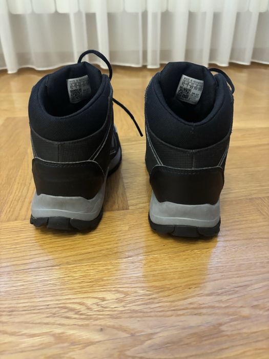 Buty adidas traxion 33