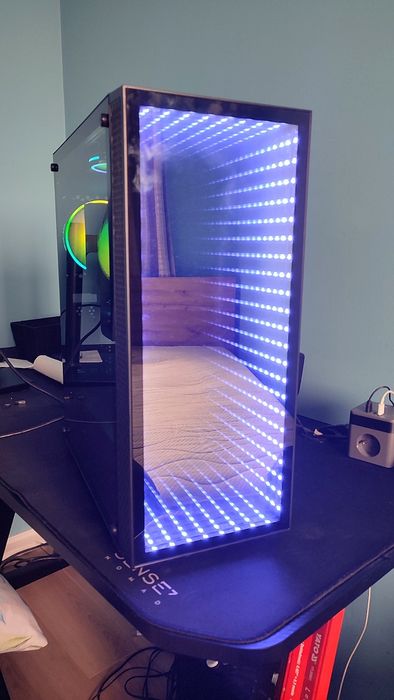 Komputer Gaming PC Ryzen 9 5900X / RTX 4060 / 32GB RAM / SSD 1TB / RGB