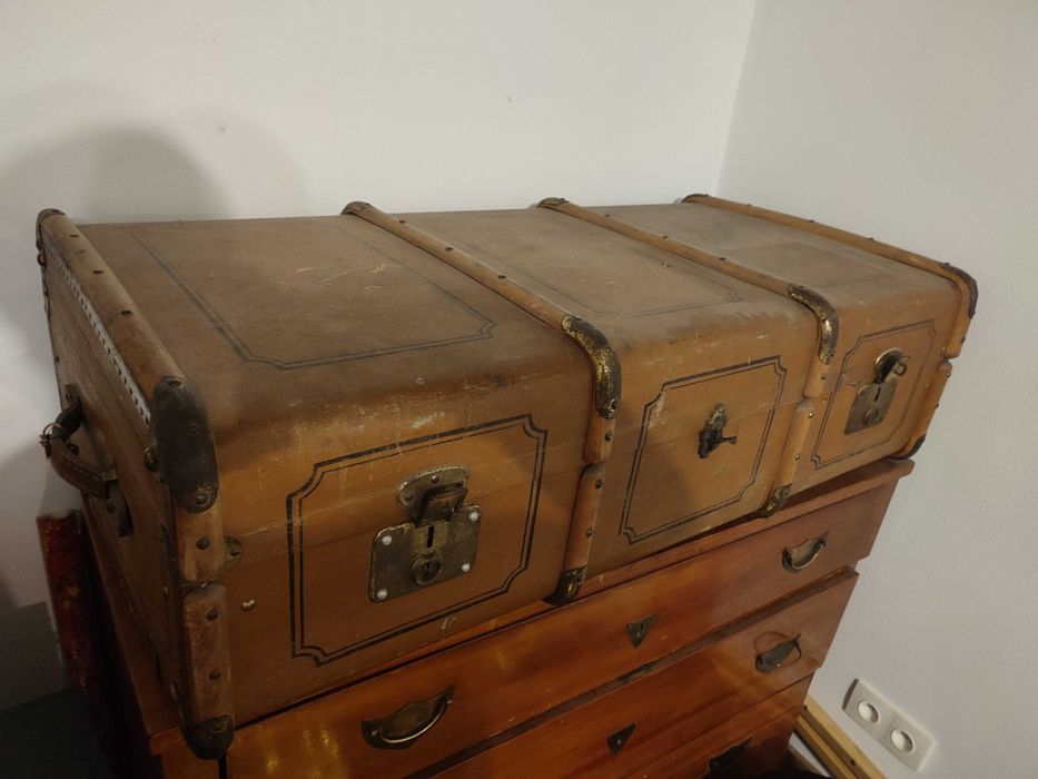 Stary przedwojenny kufer podróżny, oldtimer antyk 110x57x33 cm