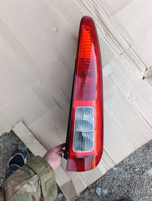 Фонарь задний правый Ford Fusion 2006-2012г Оригинал.