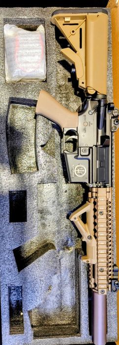Neptune 9 Marsoc, usada apenas duas vezes. (com vários acessórios)