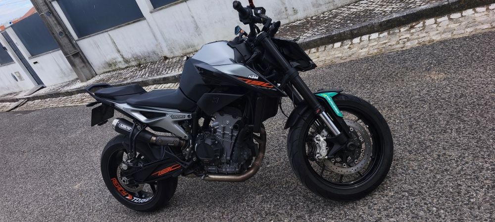 KTM duke 790 2019  carta A2 deslimitada