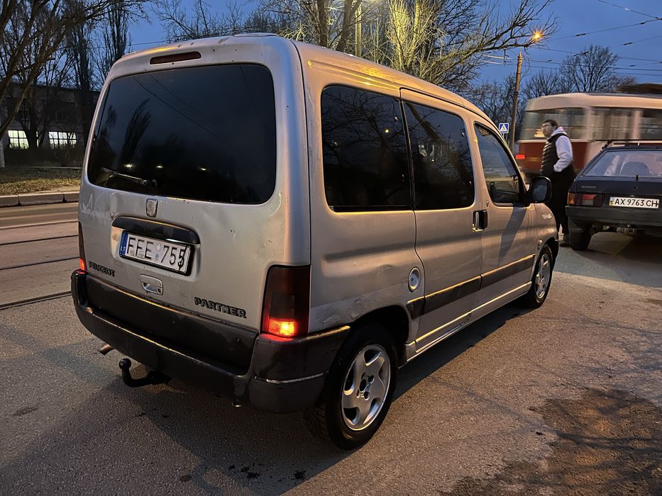 Peugeot Partner 2001г. 2.0 Дизель