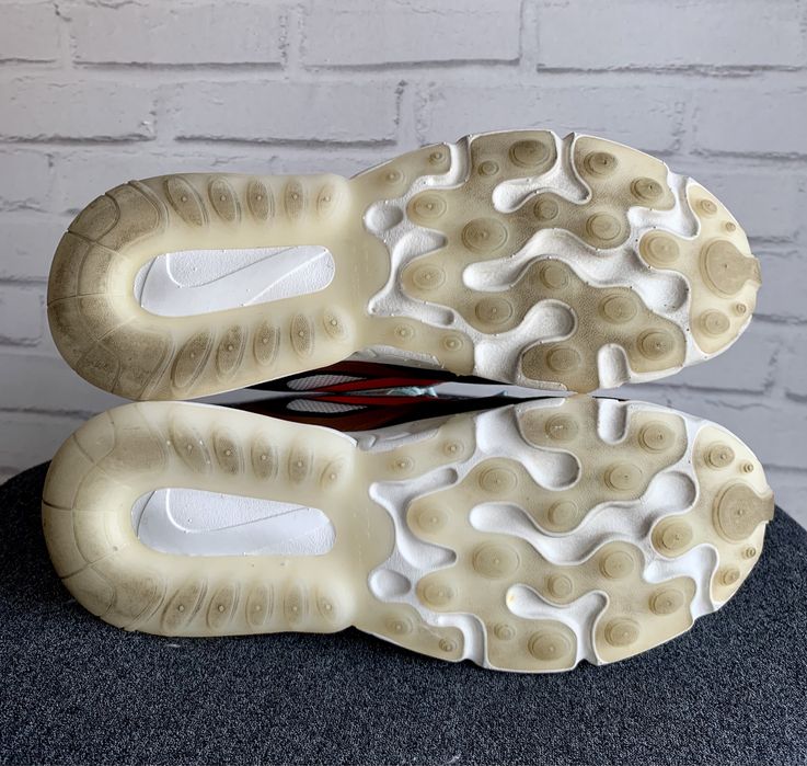 Ténis NIKE AIR MAX 270 React