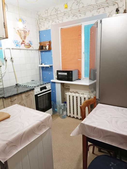 здам 2 кімн кв Захисників Миколаєва,Центр,балкон,ремонт,меблі техніка