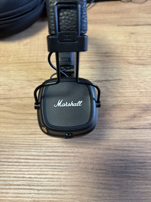 Навушники Marshall major 4
