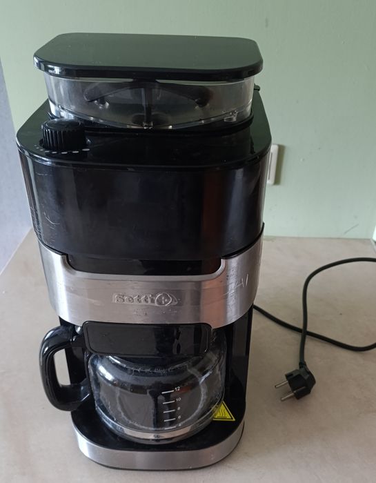 Express do kawy z młynkiem sprzedam