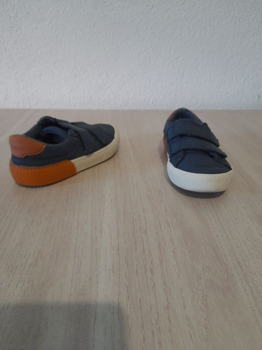 Ténis/ Sapatilhas Zara 24