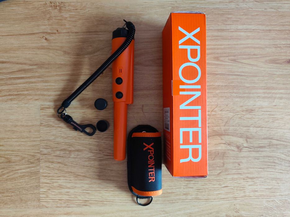 Xpointer Quest Land - Orange Pinpointer.