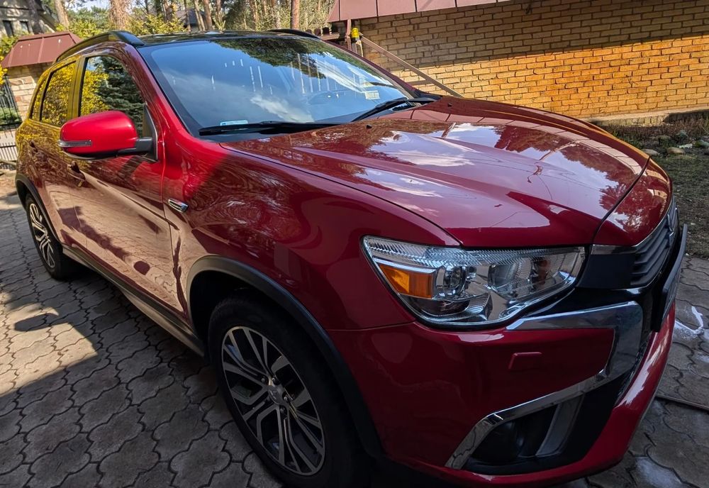 Mitsubishi ASX Mitsubishi  ASX 1,6 DID  panoramiczny dach , subwoofer