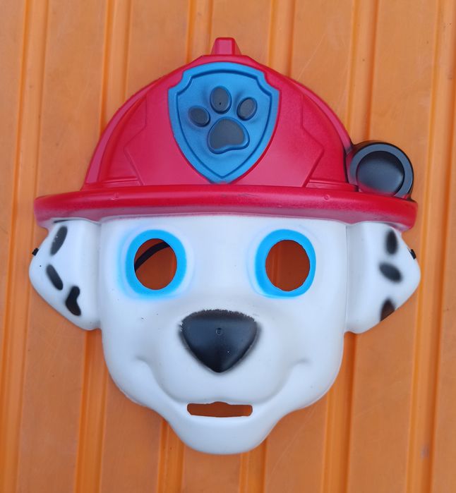 Карнавальні маски 110/90 грн.