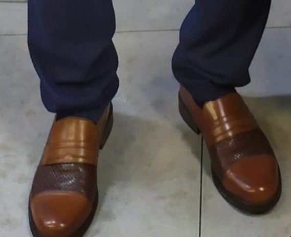 Класичні чоловічі туфлі