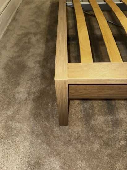 Cama casal MALM IKEA 1,60 de largura e 2 caixas p/ arrumos