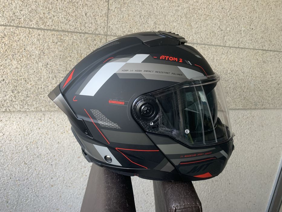 Capacete Modular MT Atom 2 seminovo