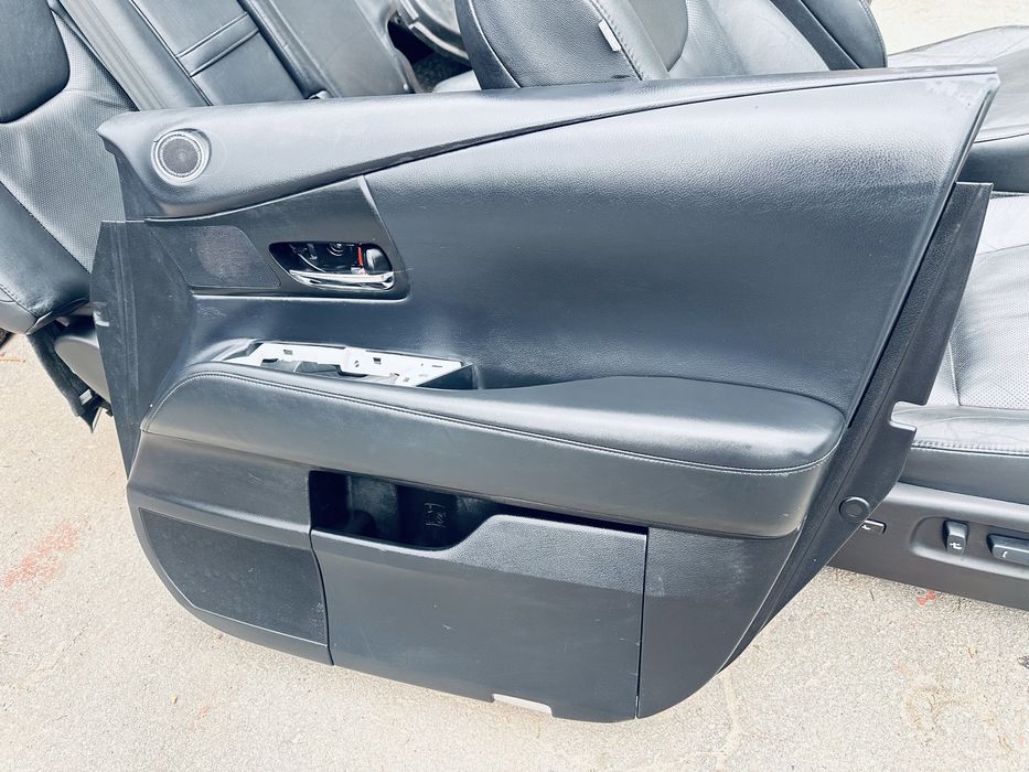 Салон Lexus RX 350 2014 чорний