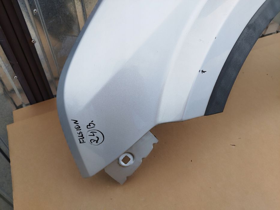 blotnik lewy przod + listwa ford fusion i lift lata 2005-2012 oryginal