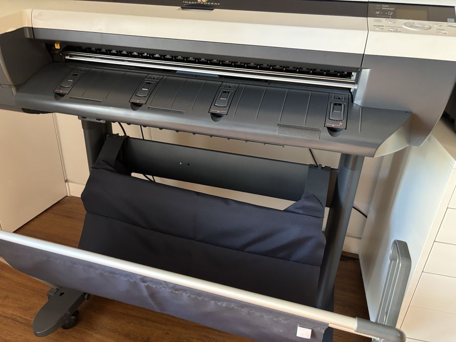 Plotter A1 - papel em rolo , avariada