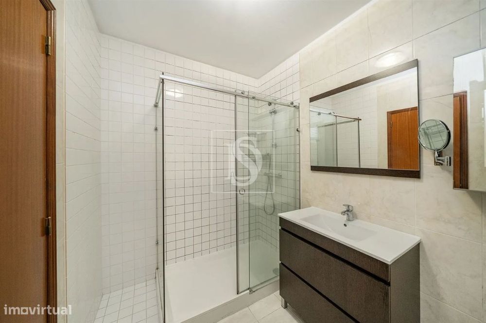 T2 com suíte, varanda e garagem | Benguiados, Vila do Conde