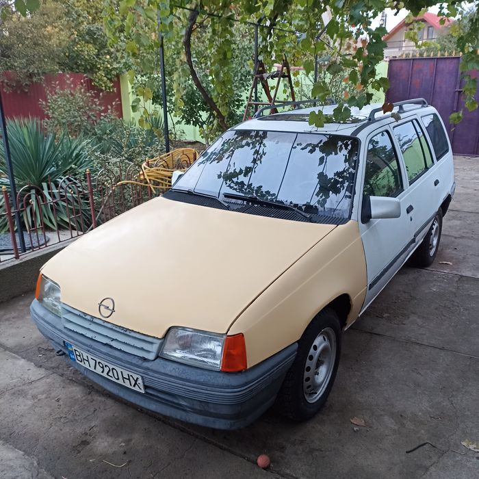 Опель Кадет Караван