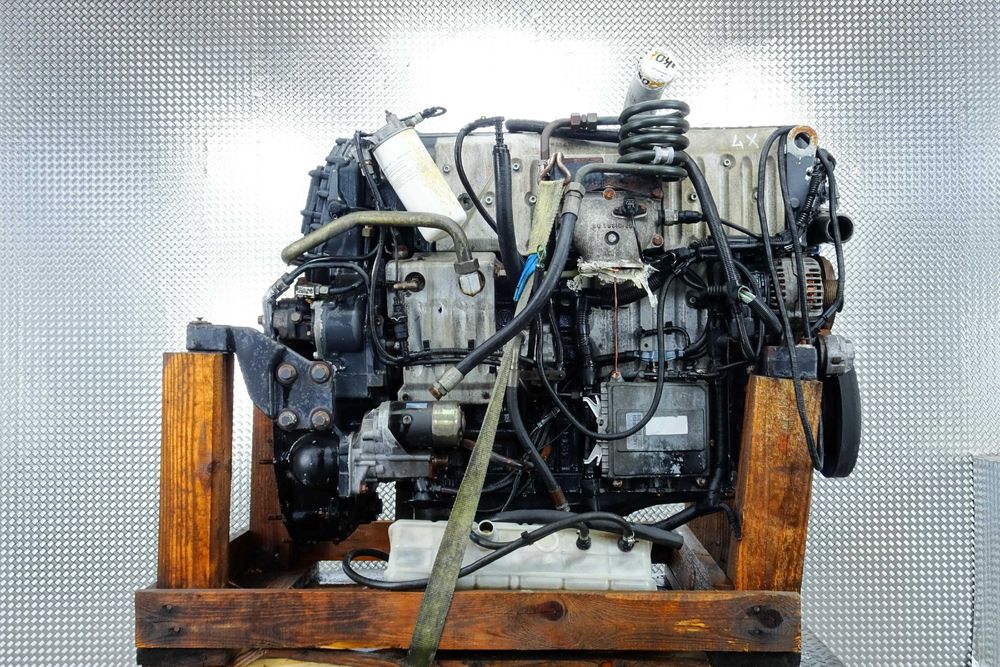 Silnik spalinowy - Iveco F2BE0681D