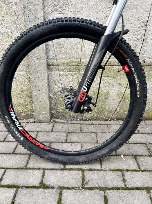 Rower górski B'Twin Rockrider 520S – Pełna amortyzacja (Full) 27,5"
