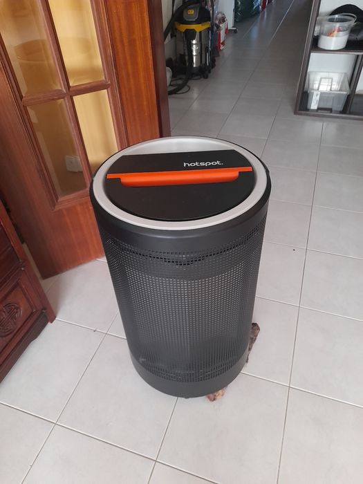 Aquecedor a gás.