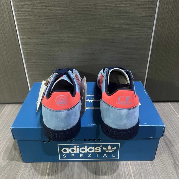 Кросівки Adidas x C.P. Company GT Manchester (41-44) / Адідас Сіпі Компані сині зашмеві / Spezial кеди