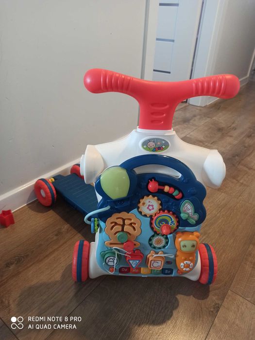 Interaktywny stolik edukacyjny 5w1