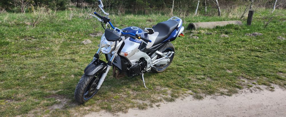 Suzuki gsr 600  мотоцикл