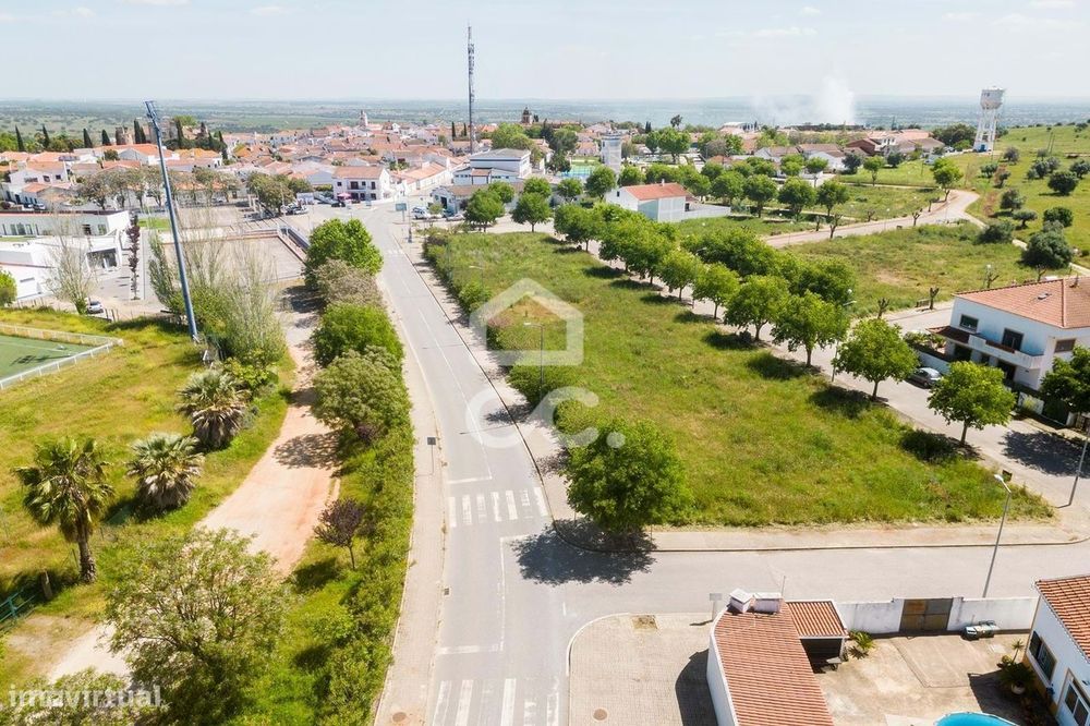 Terreno para Construção c/ 407,77 m² | Alvito, Beja