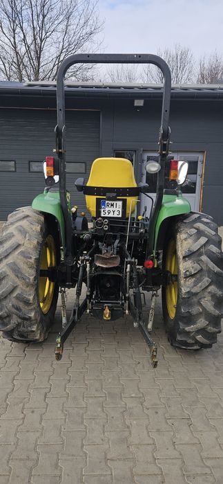 Ciągnik John Deere 4520