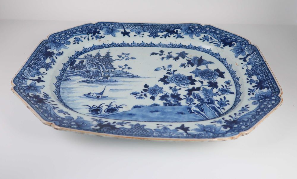 Travessa porcelana Azul e Branca da China Séc. XIX/XX