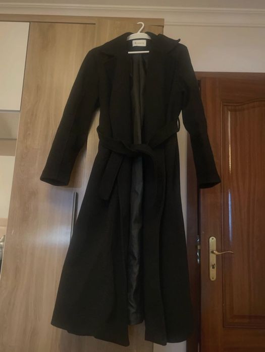 Sobretudo Preto Mulher