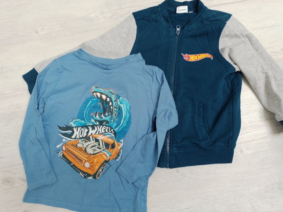 Zestaw hot wheels bluza i bluzka rozm 110