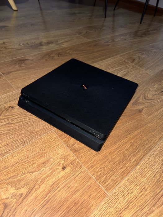 Play station 4 slim 1TB + 12 gier