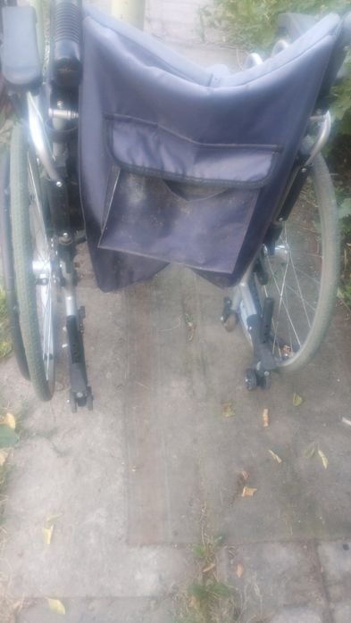 Коляска инвалидная б/у