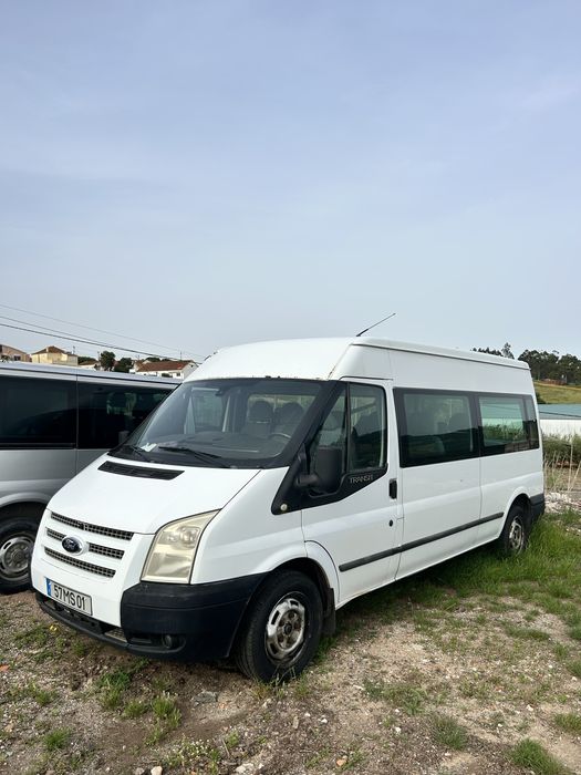 Ford Transit 2012 9 lugares avaria
