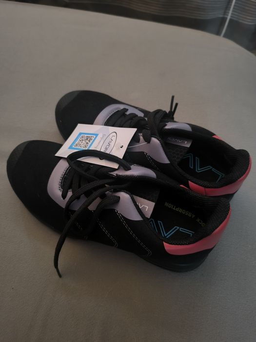 Vendo sapatos de segurança biqueira de aço