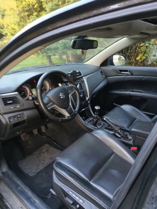 Suzuki Kizashi
