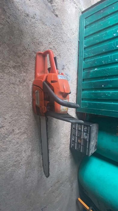 Vendo motosserra Husqvarna 236