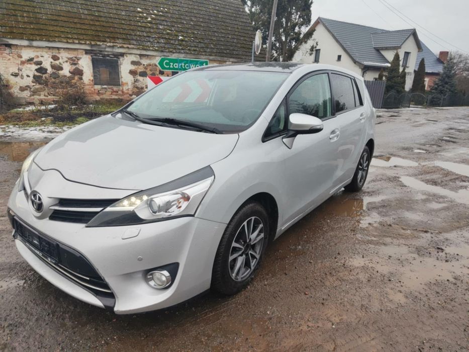 Toyota verso 2.0 diesel