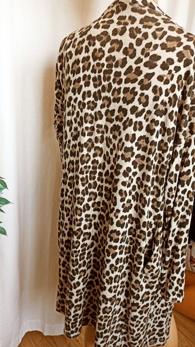Sg Sweter damski kardigan 42 , 44  narzutka damska 42  , 44 XL panterka