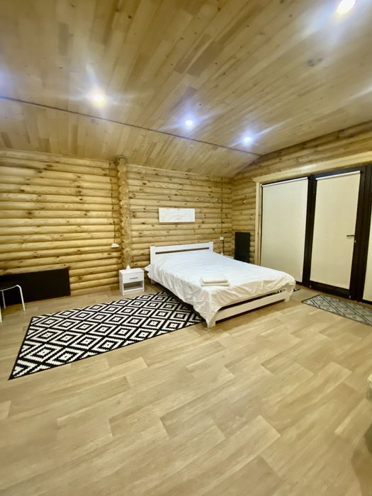 Центр. СВЕТ ЕСТЬ. Посуточная и почесовая сдача дома.