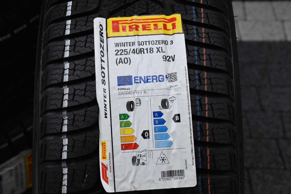 Nowe koła zimowe Audi A3 8Y 8V 8P 18" NOWE Pirelli 2024r OEM