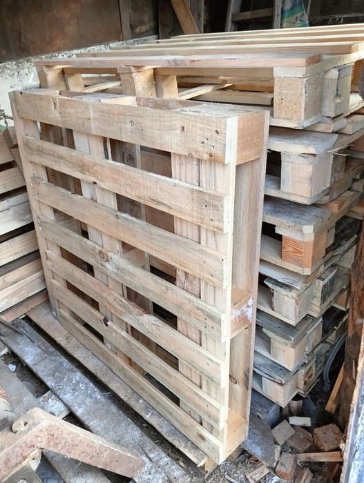 Palety Palety Palety !!